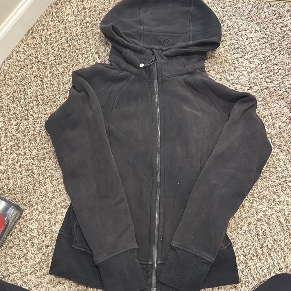 Lululemon black full zip scuba hoodie